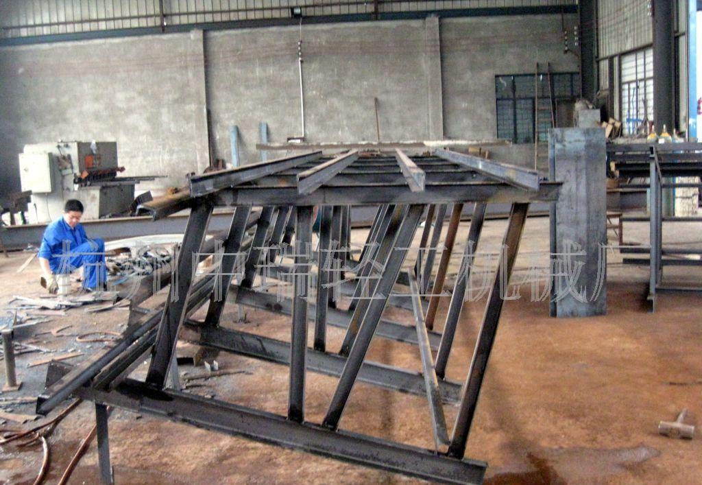 橋梁、隧道、公路等鋼模板(圖)